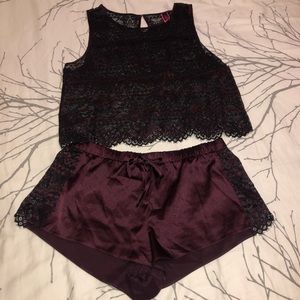 Burgundy lace sleep set (La senza)
